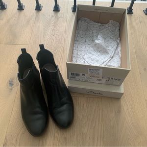 Clarks Soft Leather Chelsea Boots